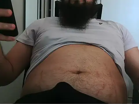 Snapshot of Skyzclanbr chatting on 10-23-25, 04:28 Skyzclanbr online show from 10-23-25, 04:28