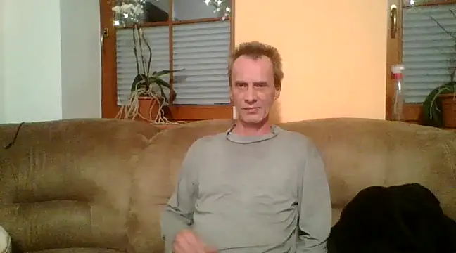 Snapshot of xxBareBabyxx chatting on 12-12-24, 08:53 xxBareBabyxx online show from 12-12-24, 08:53