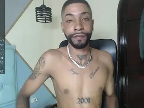 Snapshot of kilian_xx chatting on 02-01-25, 01:30 kilian xx online show from 02-01-25, 01:30