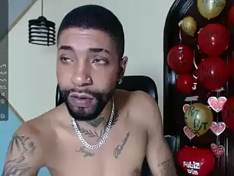 Snapshot of kilian_xx chatting on 02-17-25, 12:48 kilian xx online show from 02-17-25, 12:48