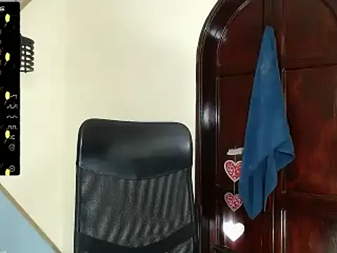 Snapshot of kilian_xx chatting on 02-22-25, 07:03 kilian xx online show from 02-22-25, 07:03