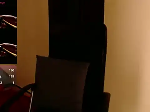 Snapshot of kilian_xx chatting on 03-22-25, 08:48 kilian xx online show from 03-22-25, 08:48