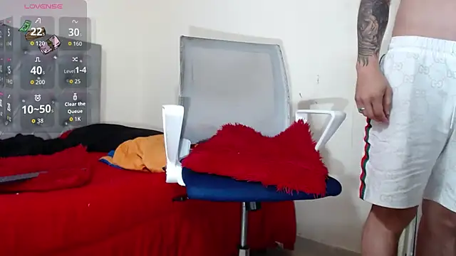 Snapshot of kilian_xx chatting on 10-26-25, 11:38 kilian xx online show from 10-26-25, 11:38