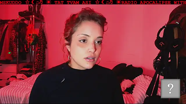 Snapshot of mskuddo chatting on 09-24-25, 04:43 mskuddo online show from 09-24-25, 04:43