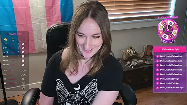 luluvaladon online show from 03-18-25, 09:21