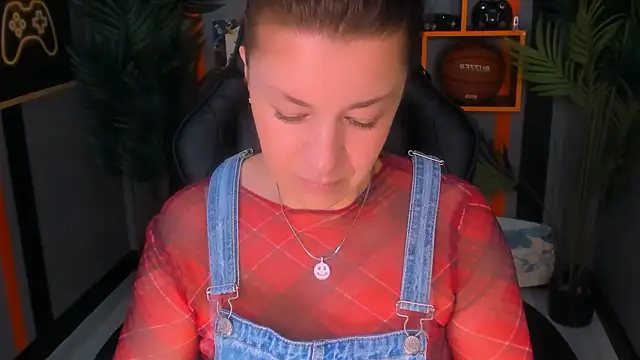 AnaMills online show from 03-11-26, 10:10