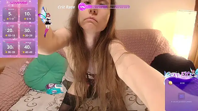 Snapshot of Wings_of_A_Butterfly chatting on 12-18-25, 06:03 Wings of A Butterfly online show from 12-18-25, 06:03