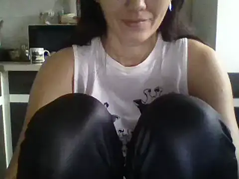 Katesweetkate online show from 12-16-24, 01:32