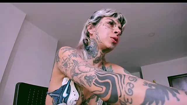 Snapshot of handipandapok chatting on 12-29-24, 09:20 handipandapok online show from 12-29-24, 09:20