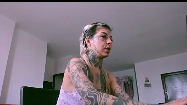 Snapshot of handipandapok chatting on 12-31-24, 04:57 handipandapok online show from 12-31-24, 04:57