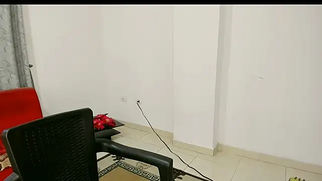 Snapshot of handipandapok chatting on 01-08-25, 02:14 handipandapok online show from 01-08-25, 02:14