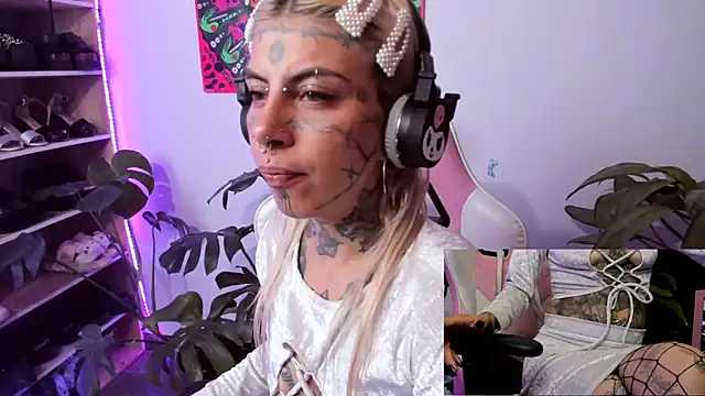 Snapshot of handipandapok chatting on 02-26-25, 03:10 handipandapok online show from 02-26-25, 03:10