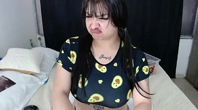 liseth 01hot online show from 02-16-25, 10:21