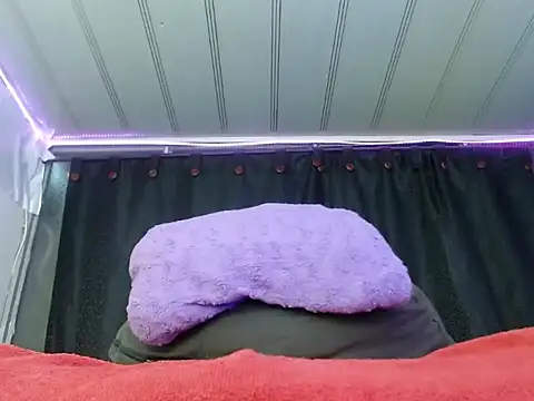 liseth 01hot online show from 04-08-26, 10:48