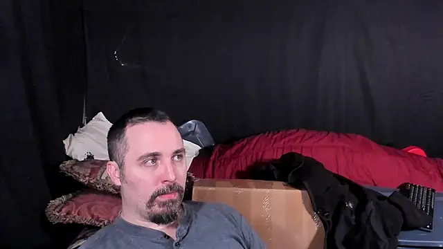 Snapshot of Metalstud chatting on 01-13-26, 03:23 Metalstud online show from 01-13-26, 03:23