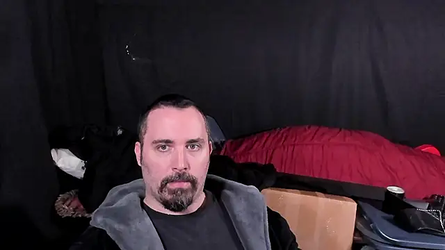 Snapshot of Metalstud chatting on 01-16-26, 09:41 Metalstud online show from 01-16-26, 09:41