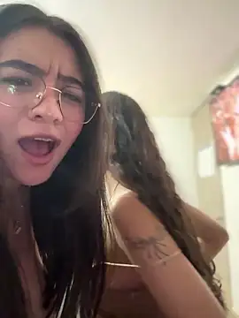 vaneelee online show from 03-06-26, 02:19