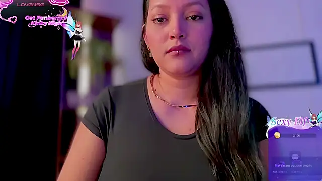 Snapshot of MarcellaGriffin chatting on 05-15-26, 05:31 MarcellaGriffin online show from 05-15-26, 05:31
