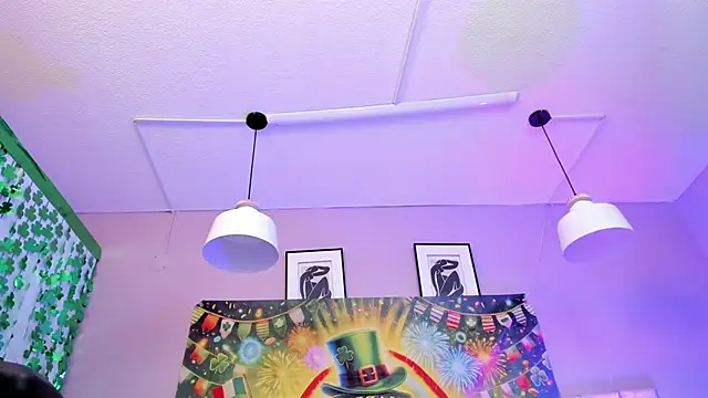 Snapshot of Inndrahot chatting on 03-16-25, 04:20 Inndrahot online show from 03-16-25, 04:20