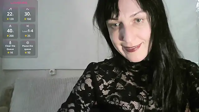 Snapshot of MarieODahliaS chatting on 02-05-25, 01:00 MarieODahliaS online show from 02-05-25, 01:00