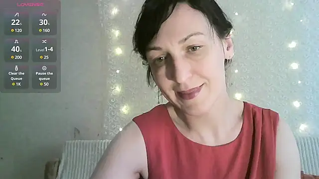 Snapshot of MarieODahliaS chatting on 02-13-25, 11:39 MarieODahliaS online show from 02-13-25, 11:39