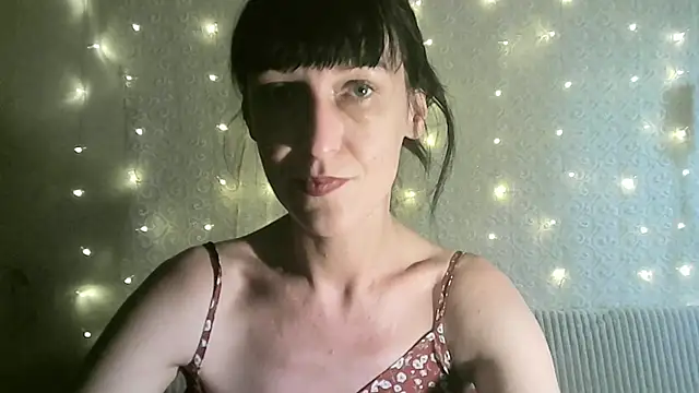 Snapshot of MarieODahliaS chatting on 09-25-25, 11:58 MarieODahliaS online show from 09-25-25, 11:58