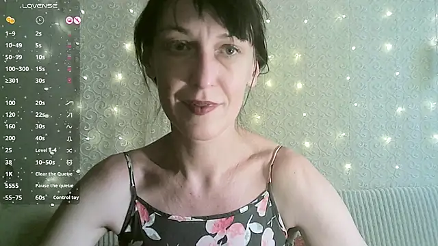 Snapshot of MarieODahliaS chatting on 09-30-25, 11:37 MarieODahliaS online show from 09-30-25, 11:37