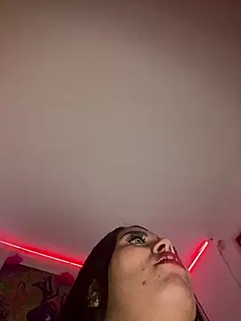 Snapshot of Emma_Brown_12 chatting on 01-14-25, 09:09 Emma Brown 12 online show from 01-14-25, 09:09