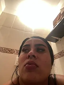 Snapshot of Emma_Brown_12 chatting on 03-18-25, 12:27 Emma Brown 12 online show from 03-18-25, 12:27