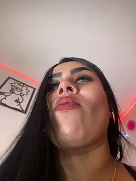 Emma Brown 12 online show from 06-26-26, 10:03