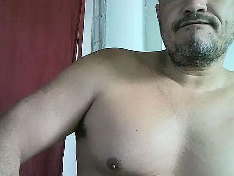 Snapshot of tarra122 chatting on 06-02-26, 03:36 tarra122 online show from 06-02-26, 03:36