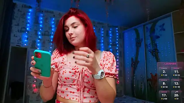 Snapshot of SmokyRose chatting on 01-18-25, 11:54 SmokyRose online show from 01-18-25, 11:54