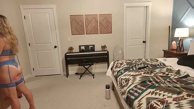 xxyourgirlblair online show from 09-16-25, 05:08