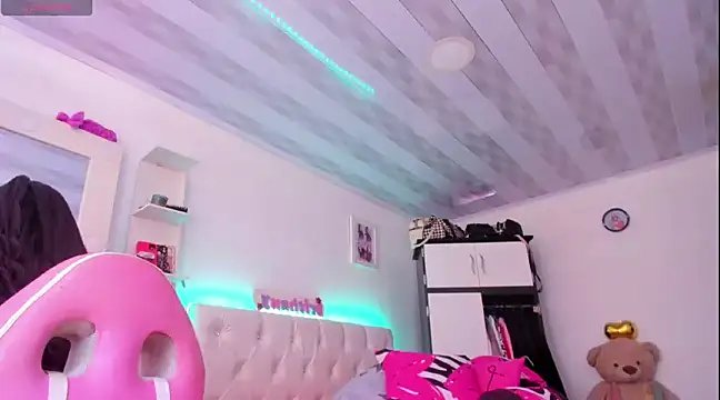 briitany hot online show from 03-11-25, 06:30