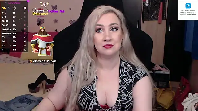 MissLexyGold online show from 02-19-25, 05:06