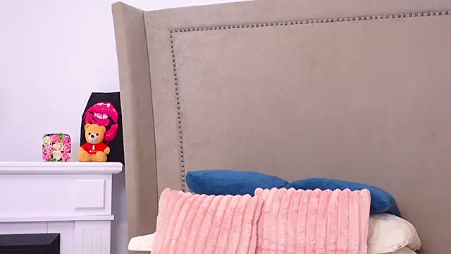 LexyRene online show from 02-14-25, 02:50