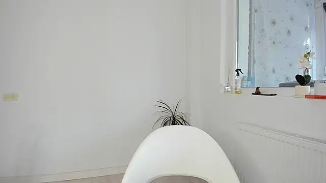 DiamondKay online show from 02-10-26, 08:07