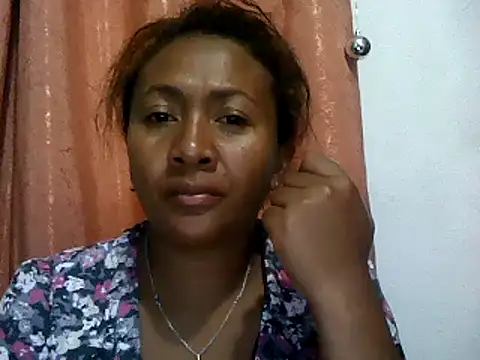 Snapshot of sexyladii chatting on 12-12-24, 04:53 sexyladii online show from 12-12-24, 04:53