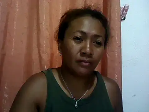 Snapshot of sexyladii chatting on 12-17-24, 05:04 sexyladii online show from 12-17-24, 05:04
