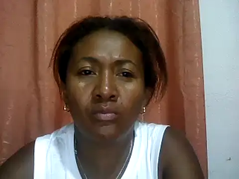 Snapshot of sexyladii chatting on 01-11-25, 04:36 sexyladii online show from 01-11-25, 04:36