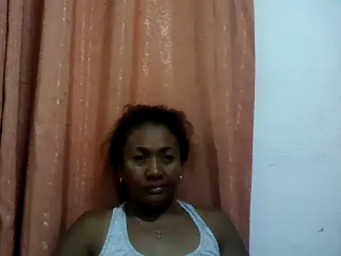 Snapshot of sexyladii chatting on 01-22-25, 08:38 sexyladii online show from 01-22-25, 08:38