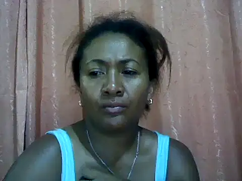 Snapshot of sexyladii chatting on 01-29-25, 04:52 sexyladii online show from 01-29-25, 04:52