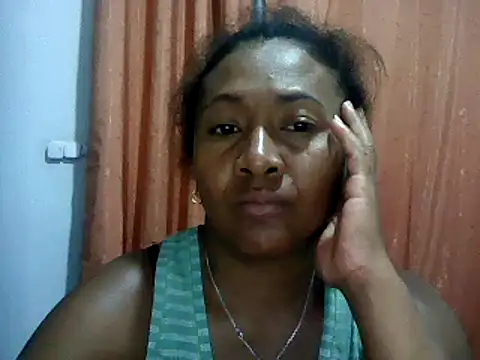 Snapshot of sexyladii chatting on 02-19-25, 04:55 sexyladii online show from 02-19-25, 04:55