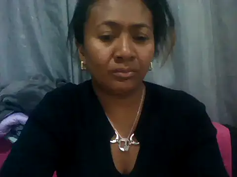 Snapshot of sexyladii chatting on 09-12-25, 04:29 sexyladii online show from 09-12-25, 04:29