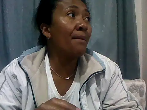 Snapshot of sexyladii chatting on 09-23-25, 04:43 sexyladii online show from 09-23-25, 04:43