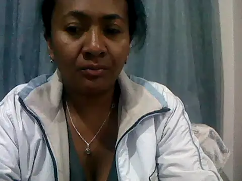 Snapshot of sexyladii chatting on 09-24-25, 04:43 sexyladii online show from 09-24-25, 04:43