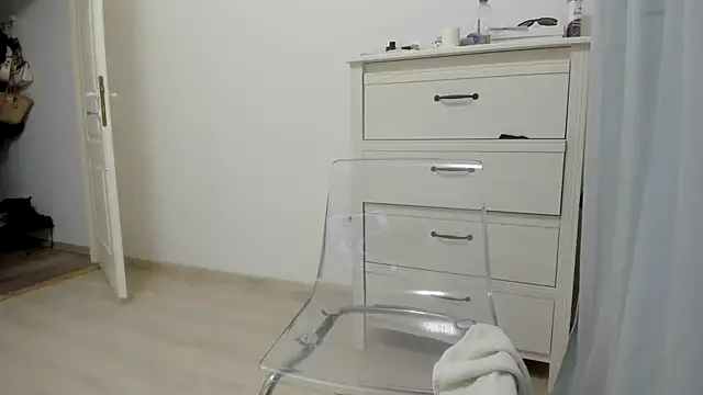 woolfiie online show from 02-24-25, 11:19