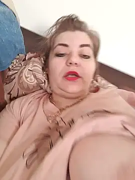 cindybbwsquirt online show from 01-28-25, 11:49