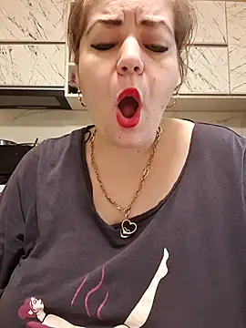 cindybbwsquirt online show from 02-22-25, 09:45