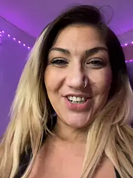 LittleMissEeve online show from 03-08-25, 04:01